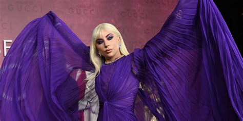 Vestito Autunno 2021: quello Gucci di Lady Gaga è super glamour